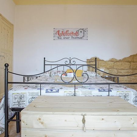 B&B Alla Cattedrale Агридженто Экстерьер фото